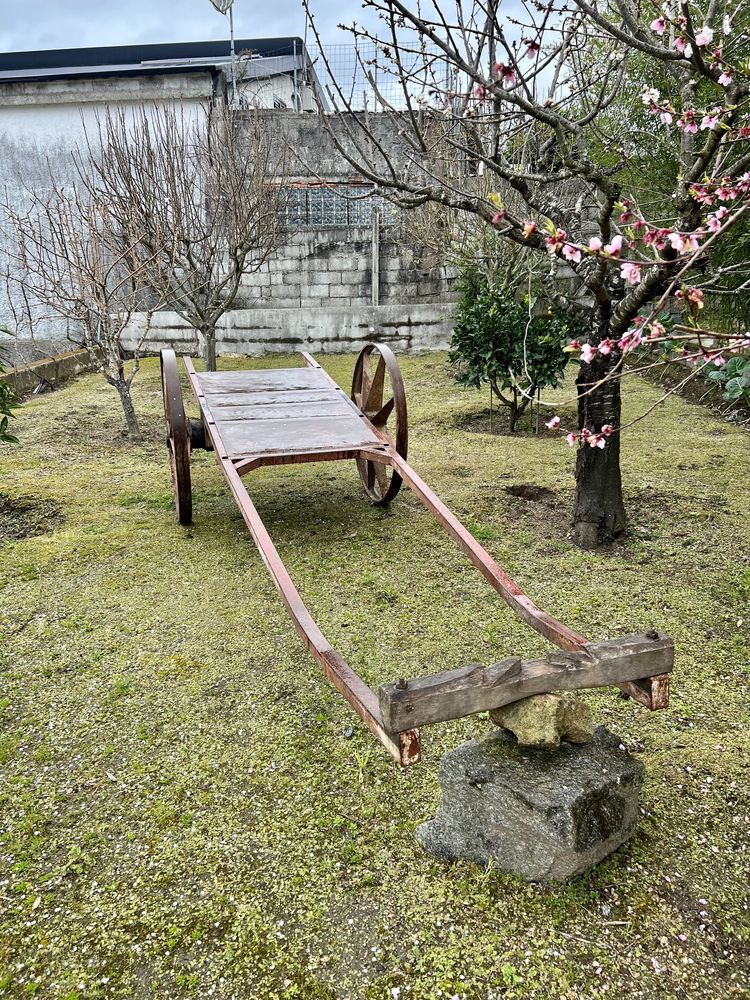 Carro de Bois COMO NOVO