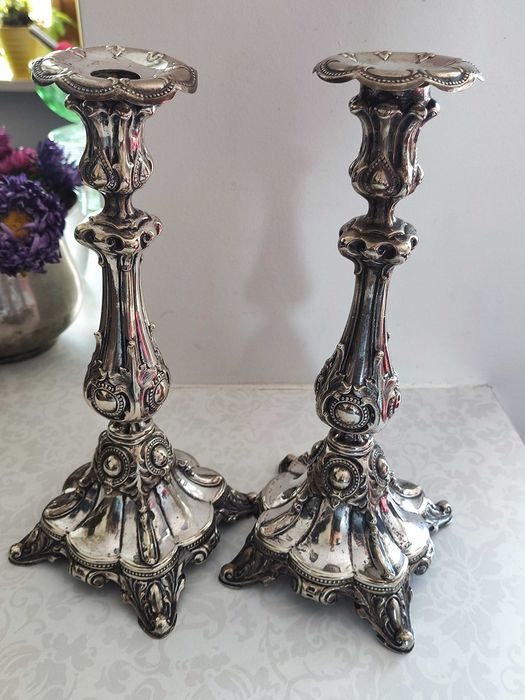 Przepiękne XIXw srebrzone warszawskie świeczniki zdobione