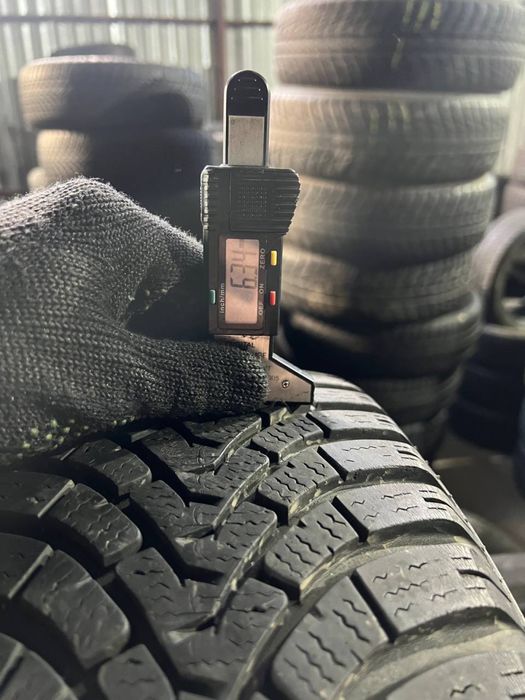 205/65/16 пара зимних шин