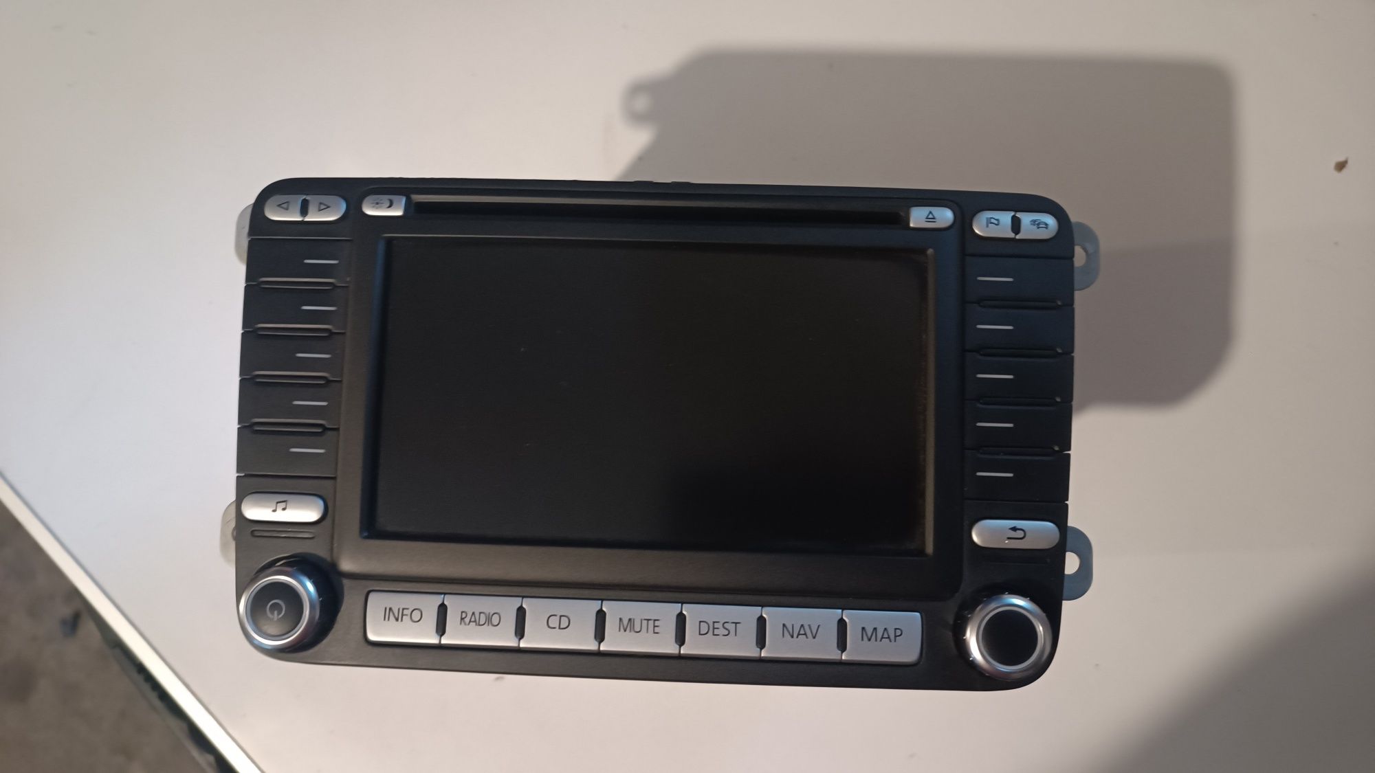 Radio VW Nawigacja MFD2 stan idealny, z kodem