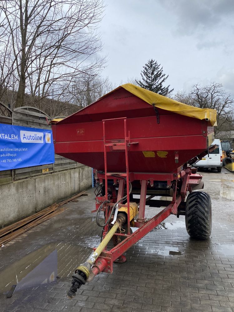 Ciągnikowy rozsiewacz nawozów KRM BREDAL B3