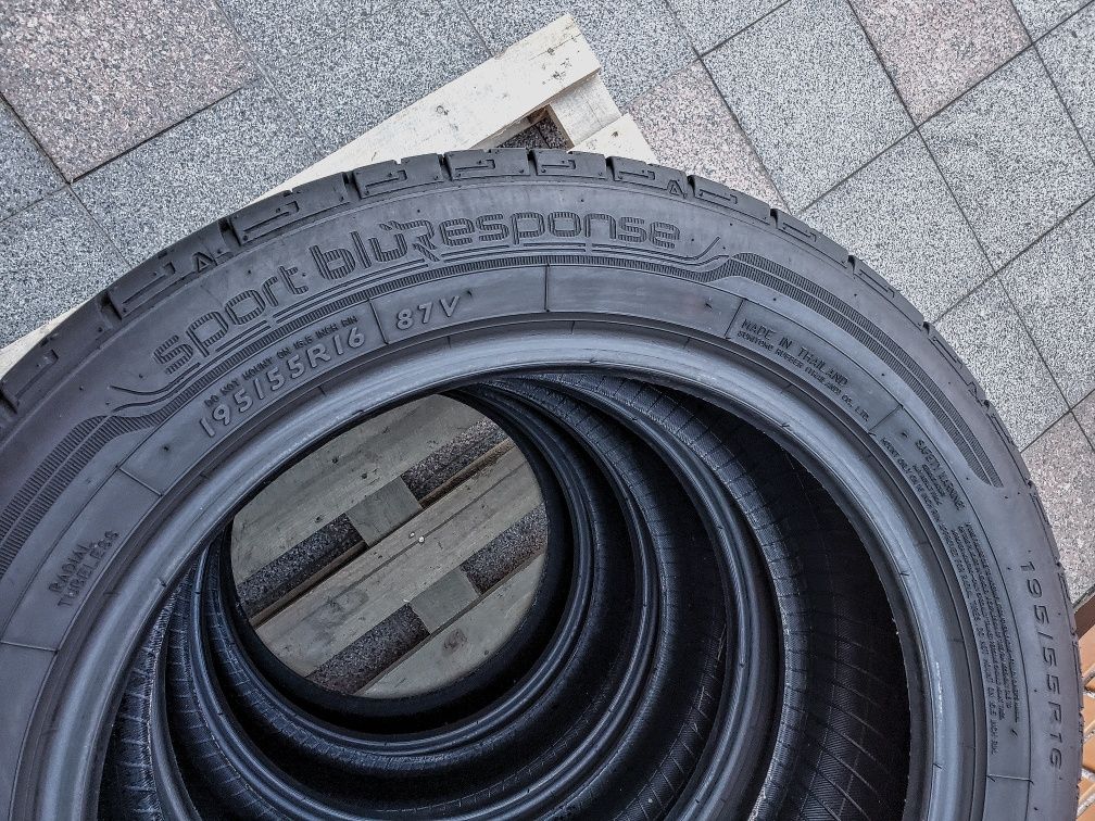 Шини 195/55r16 Dunlop | 8.5mm | 2022 | Преміум літні шини | Як нові