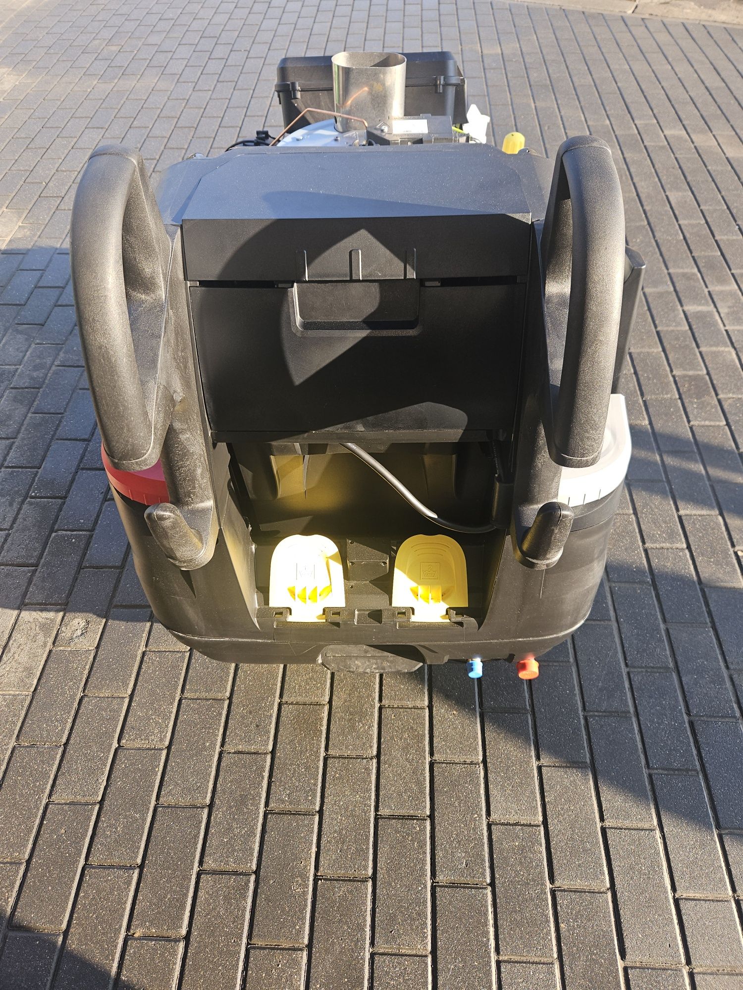 Myjka Karcher HDS 10/21-4M  Nowa z gwarancją!!! Cena 12990 netto.