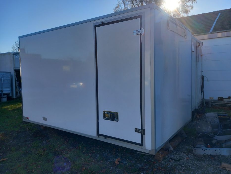 Kontener chłodnia z 2018r. 3.70m.