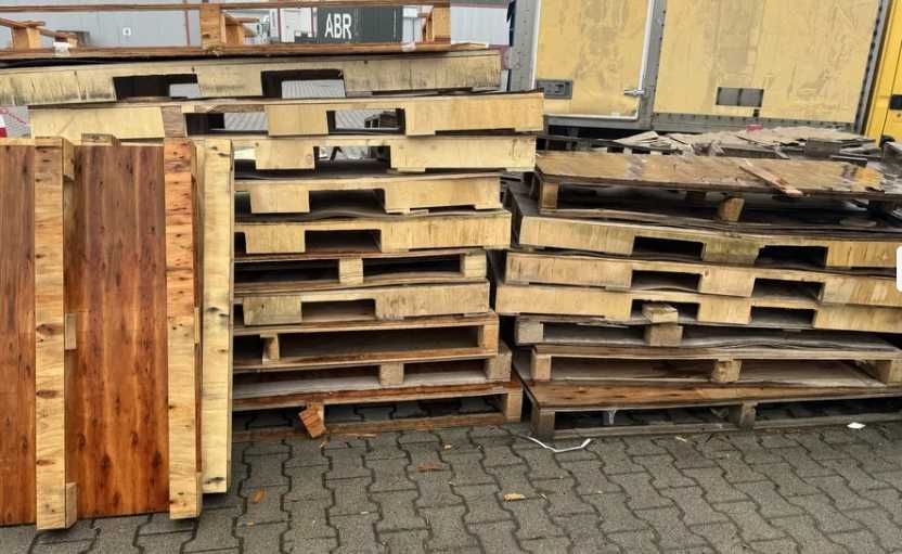 Palety drewno-opałowe oddam za darmo