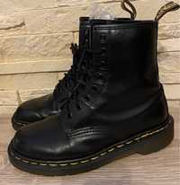 Buty DR. MARTENS 1460 Black Smootch r.36