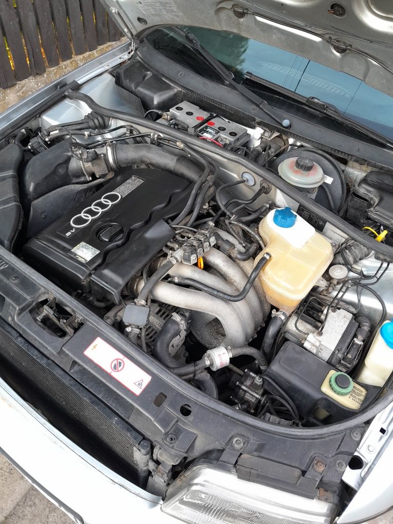 Audi a4b5 1.8 benz+gaz hak