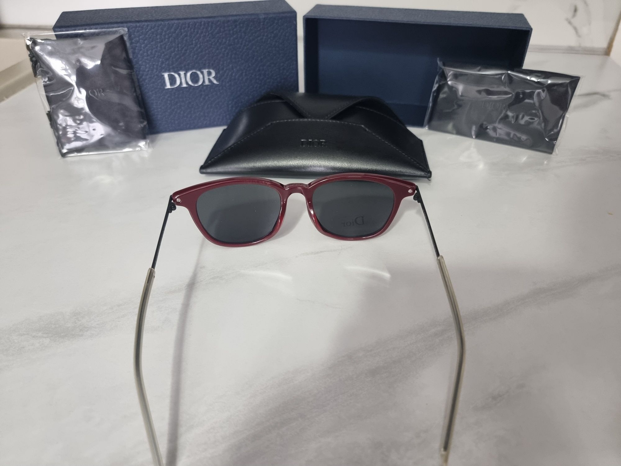 Okulary przeciwsłoneczne Christian Dior blacktie 195 fs