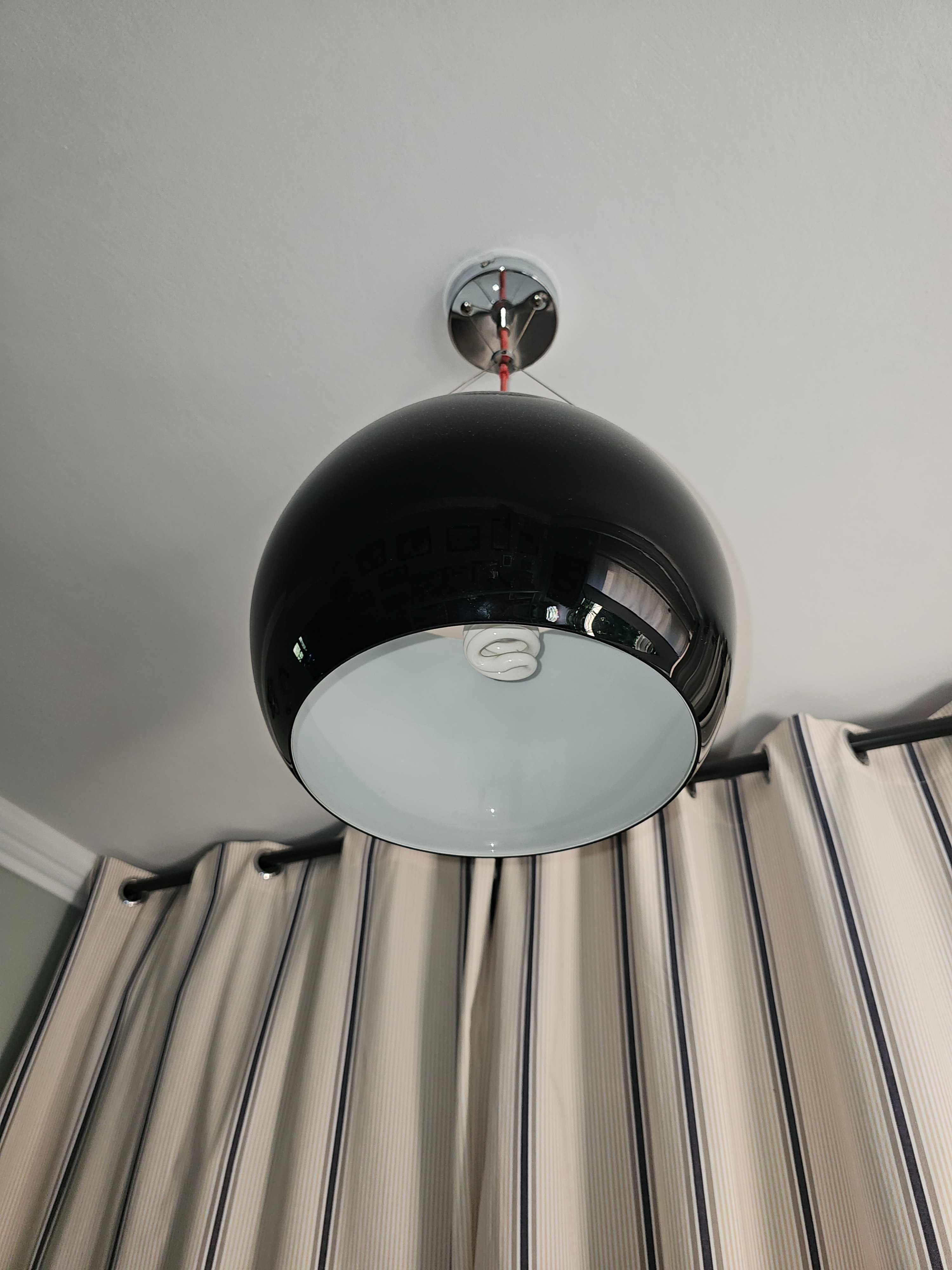 Lampa wisząca, 2 sztuki,  śr. 33cm, wys. 20cm, używana, stan bdb