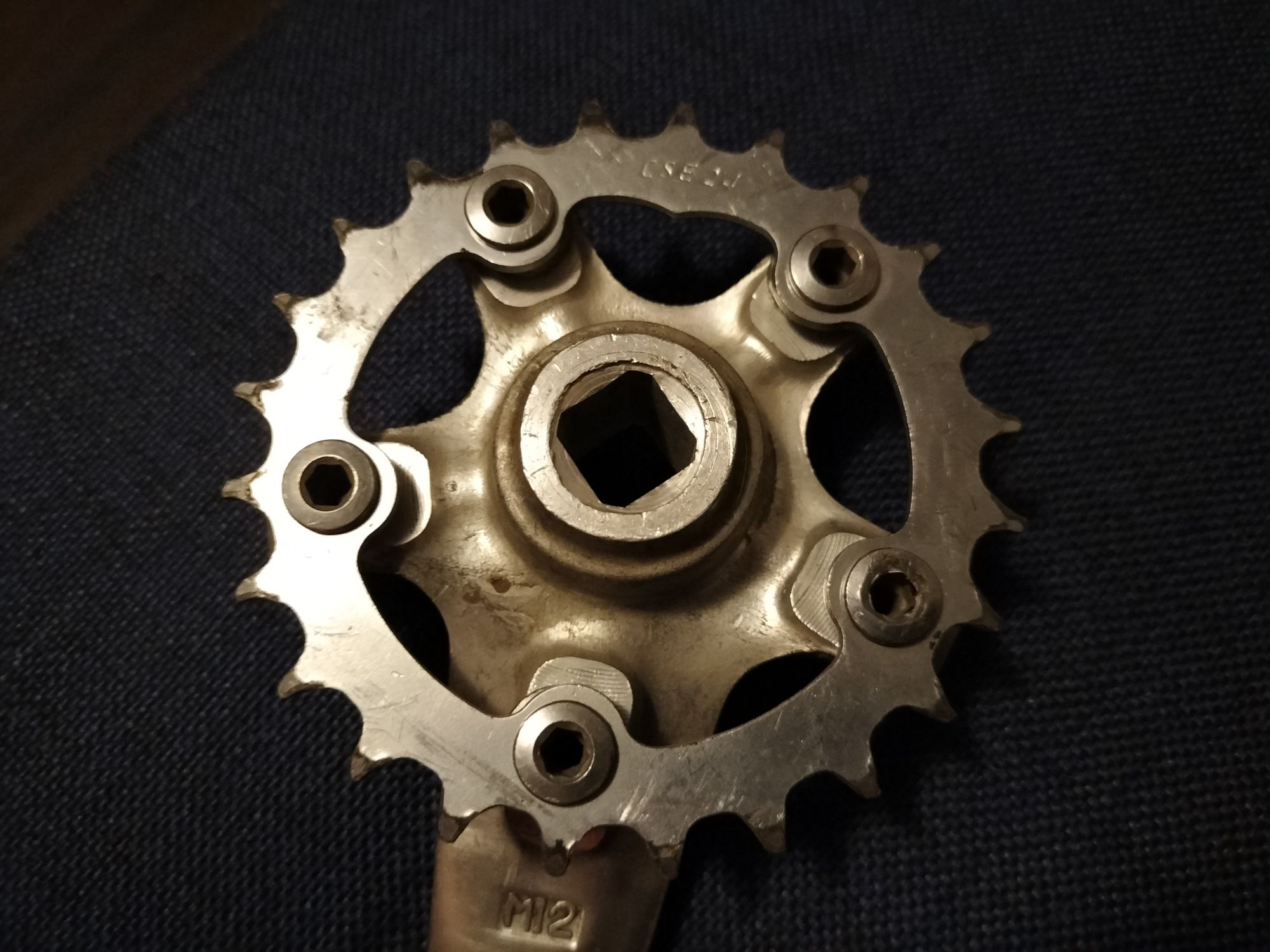 Korba prawa Sugino Impel retro MTB