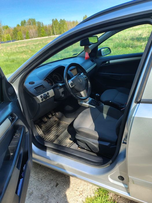 Opel Astra 1.9 CDTI