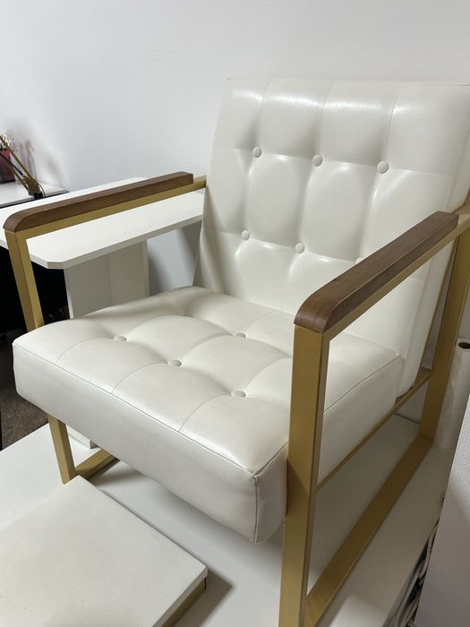 Продам педикюрне крісло