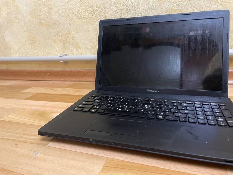 Ноутбук Lenovo под ремонт