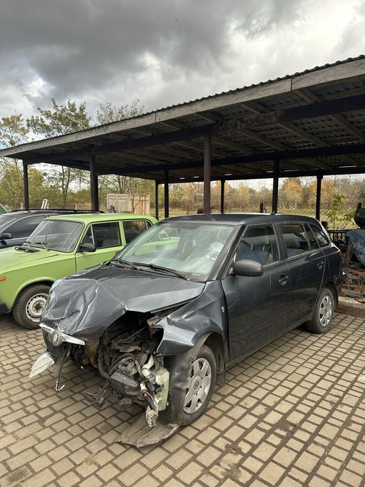 Skoda Fabia 2 . 2009 рік . 1.2 бензин CGPA . Після ДТП . Заводиться