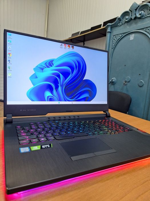 Asus ROG Strix Hero III G731GV i5-9300H RTX 2070 8Gb DDR4 16Gb SSD 512