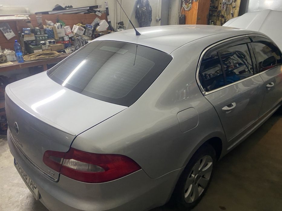 Škoda Superb 2009. 72.000км