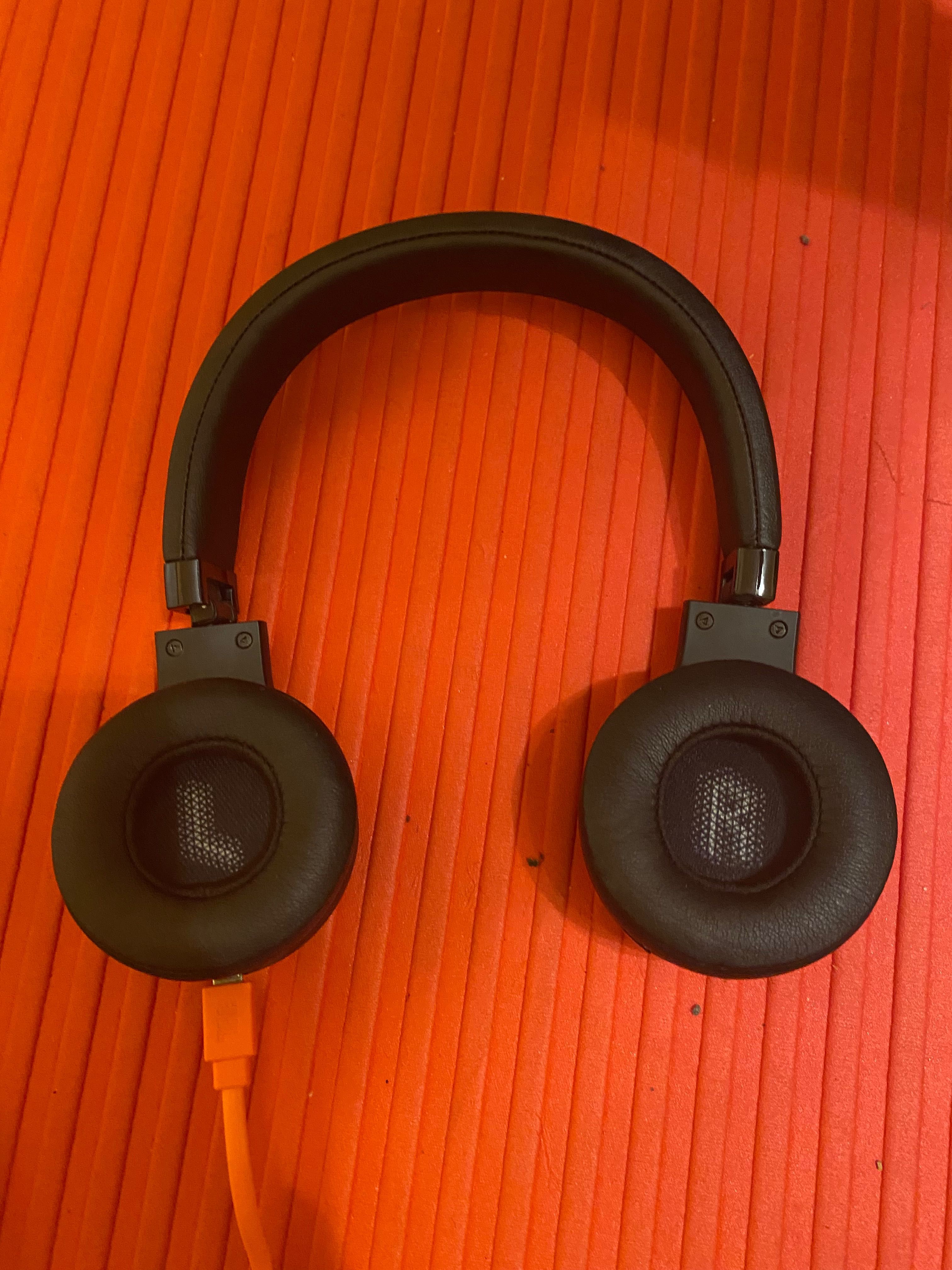 Ekskluzywne Słuchawki JBL C45BT nowe skóra naturalna