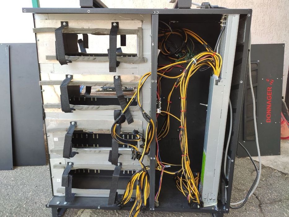 Майнинг ферма, тушка, корпус DONNAGER на 8 GPU, HP