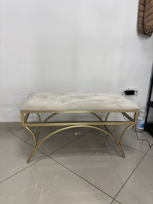 Банкетка для кабінету