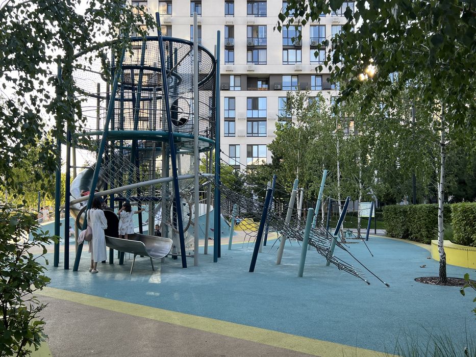 Продаж двокімнатна кв. в ЖК Файна Таун, з кухнею-вітальнею, не кутова