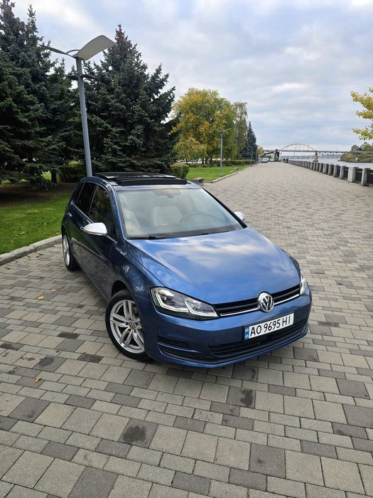 Продам Volkswagen Golf 7