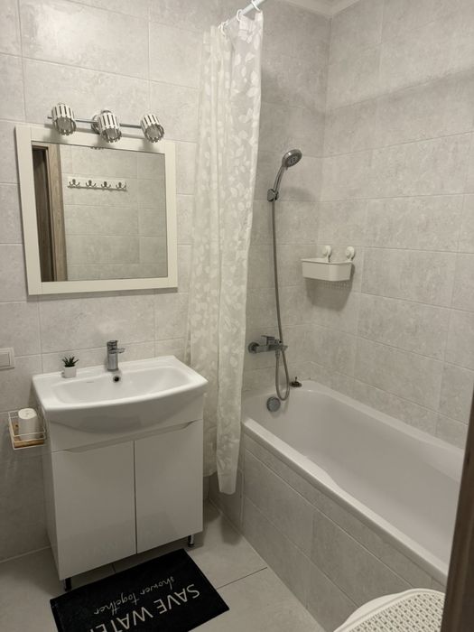 1 кімнатна біля парку