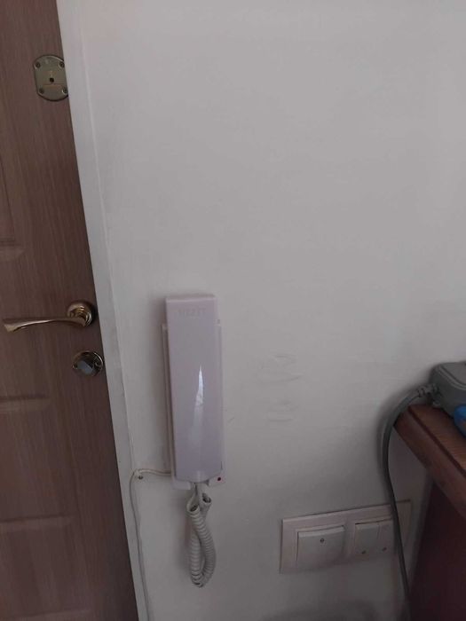 Оренда в центрі 2-х  квартири з студією-кухнею