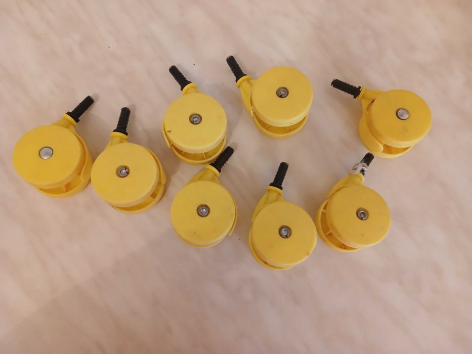 Колеса для валізки. За все 100 грн