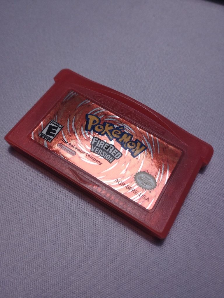 Pokémon Fire Red (USA Version) *Estado Colecionador*