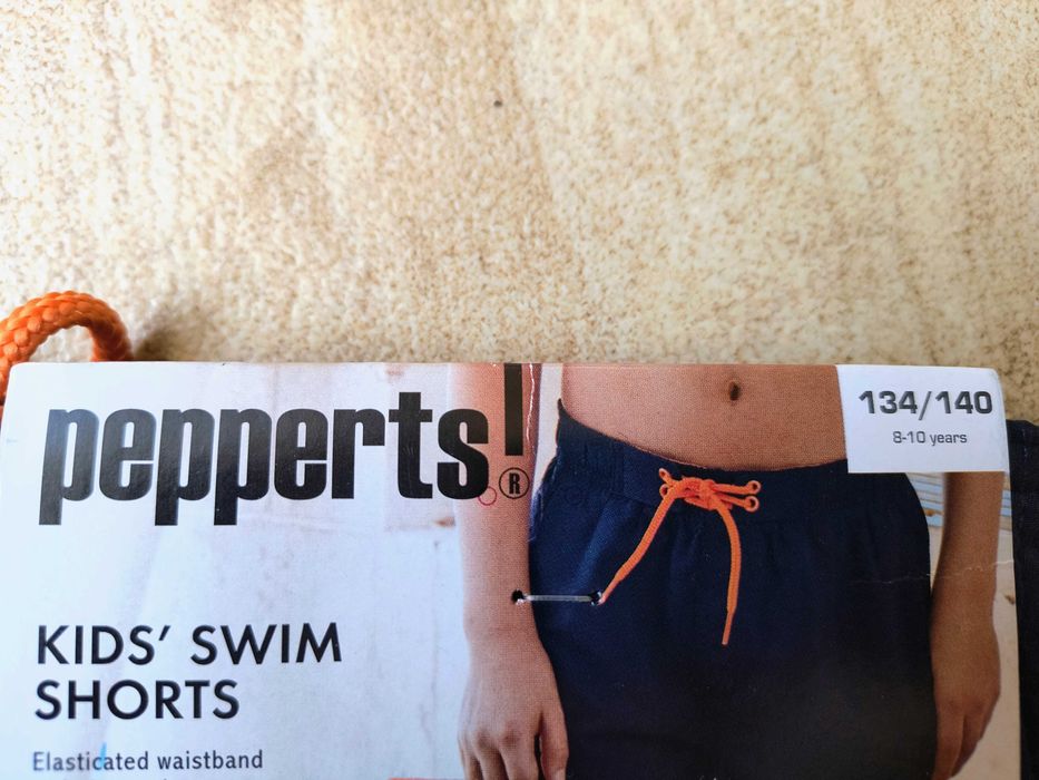 NOWE szorty kąpielowe chłopięce 134/140