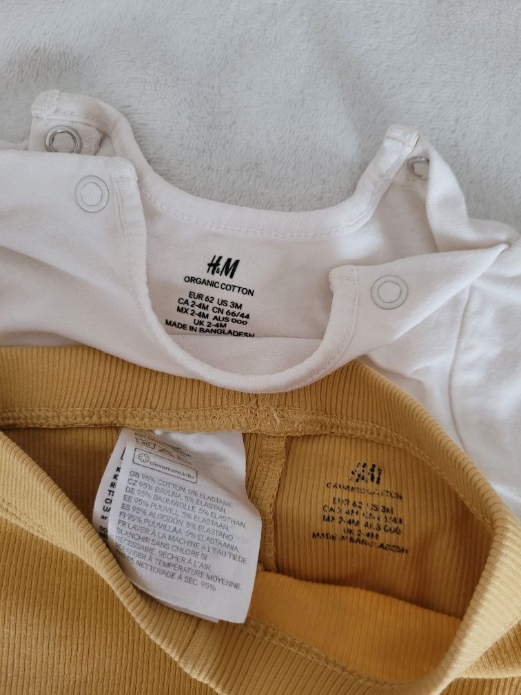 Zestaw HM r.62 body i legginsy prążkowane