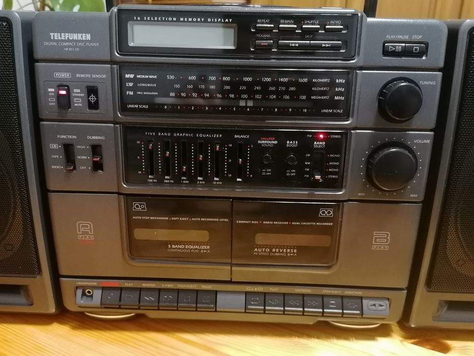 Radiomagnetofon z Cd Telefunken HP 851 CD