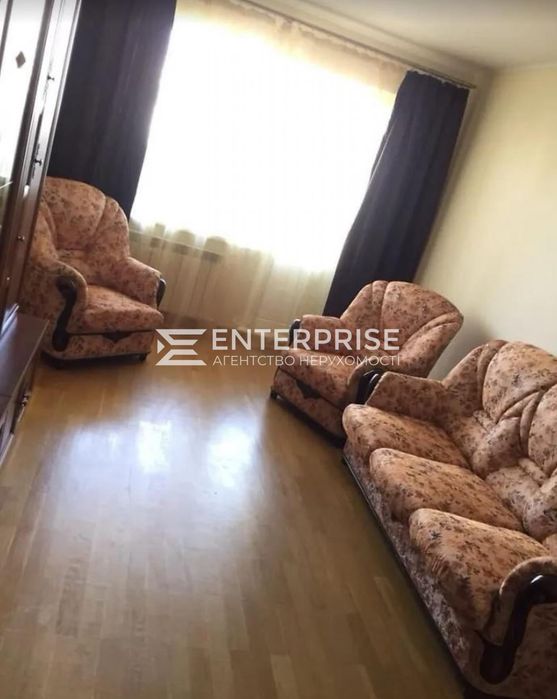 Продаж 2-к квартири з ремонтом та меблями  вул. Бальзака Троєщина