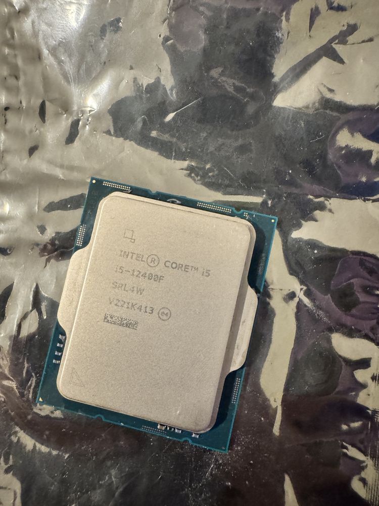 Intel Core i5 12400f+chlodzenie