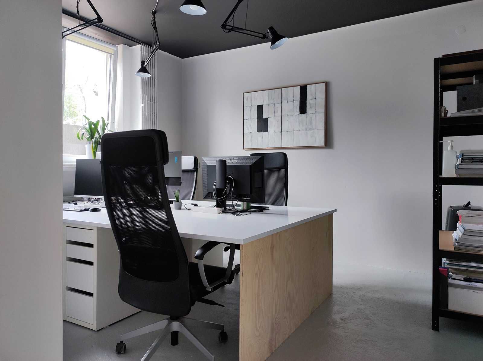 Miejsce do pracy / Biuro / Biurko / Coworking / 1. msc. GRATIS