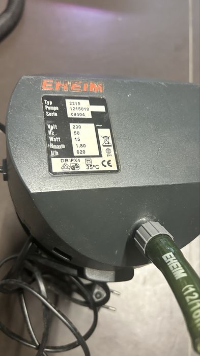 Bomba Eheim 2215 (incompleta)