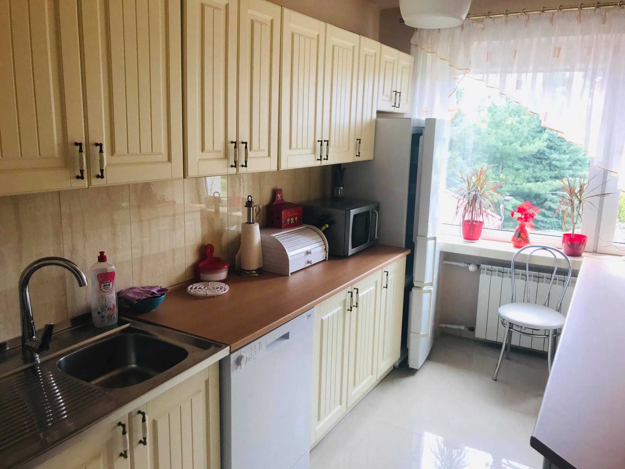 Białołęka - dom dla pracowników firmy, hostel, przy Modlińskiej