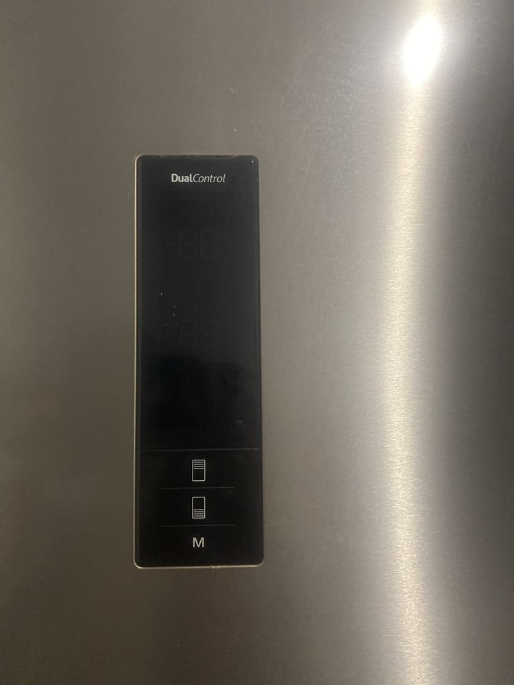 Frigorifico com congelador Sharp