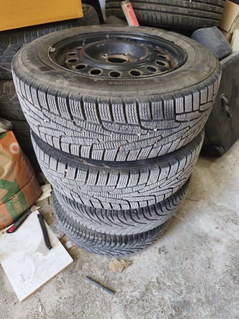 Koła zimowe 5x114,3 15" 195/65/15