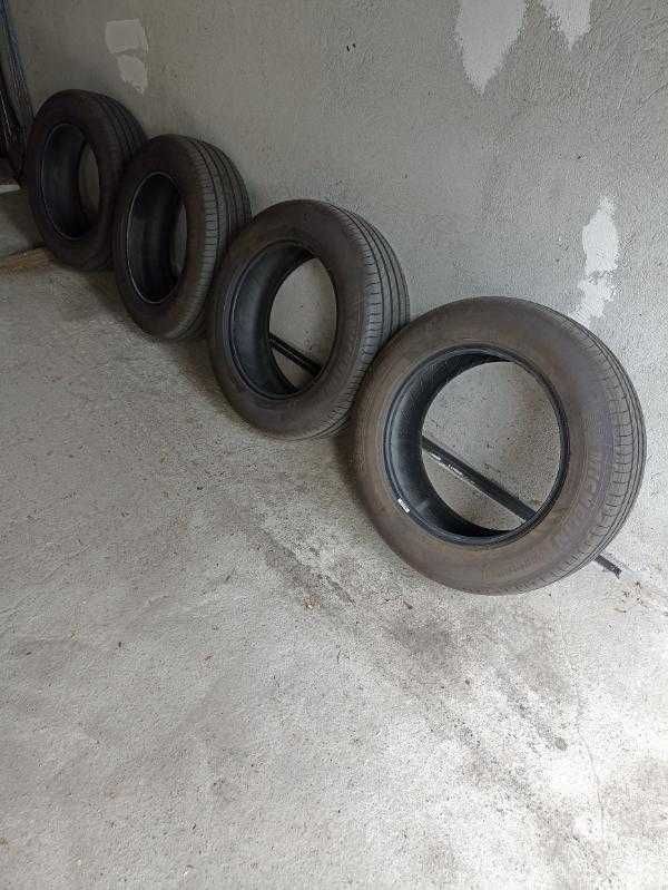 Sprzedam opony Michelin 17 cali