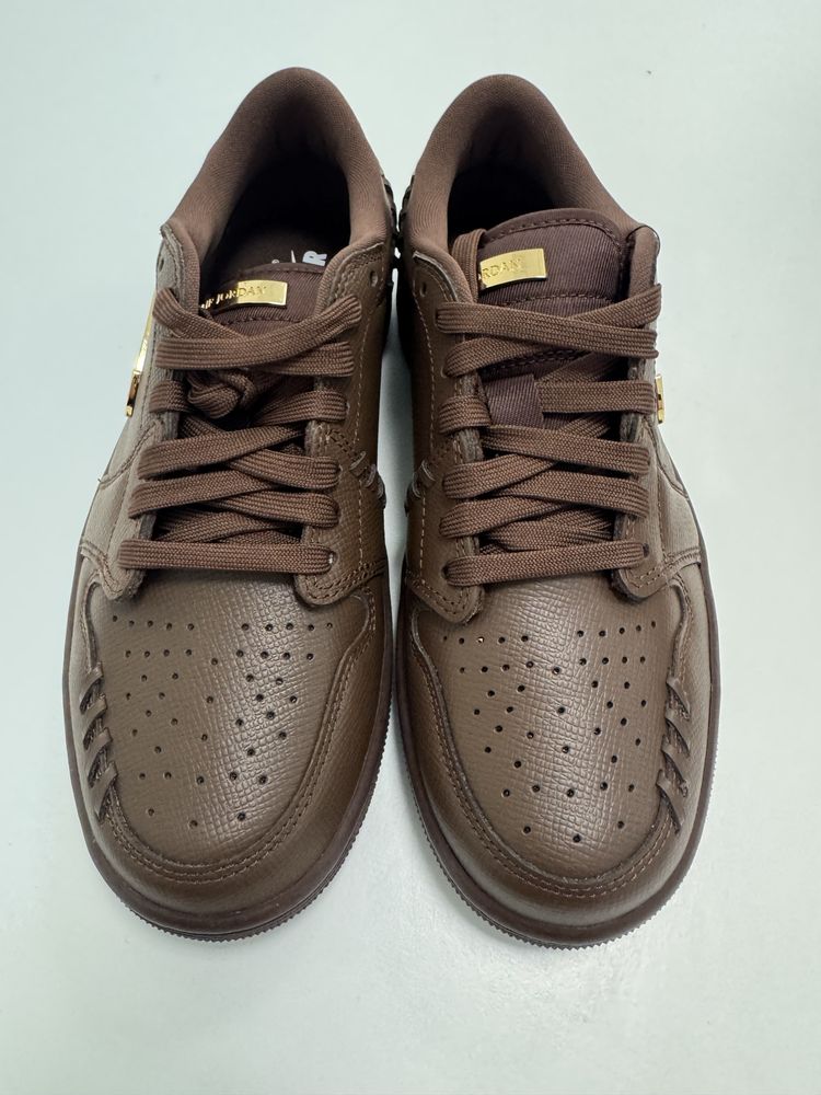 Nike air jordan low