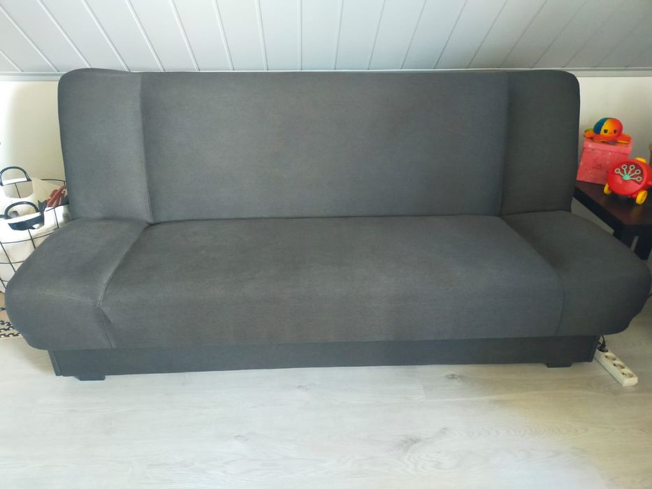 Rozkładana kanapa z funkcją spania