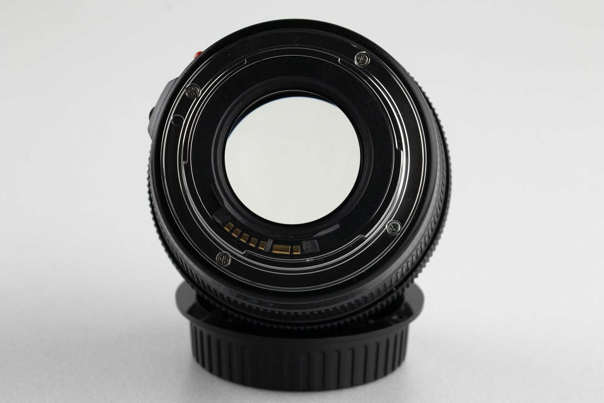 Obiektyw Yongnuo YN 100mm f/2 Canon EF / Stan idealny, jak nowy!
