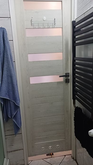 Drzwi łazienkowe 60cm prawe