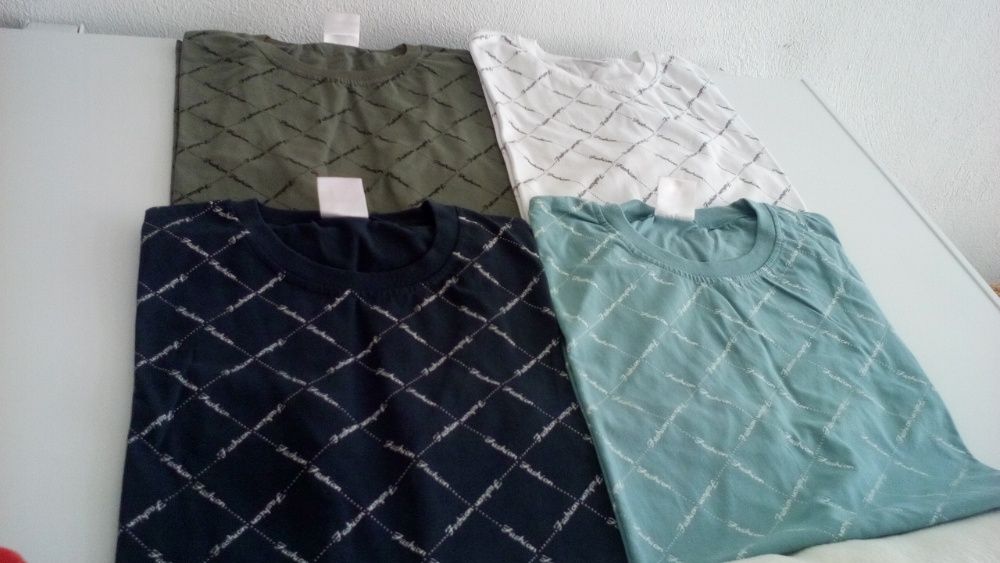 T-Shirts  (Tamanhos L e XL)