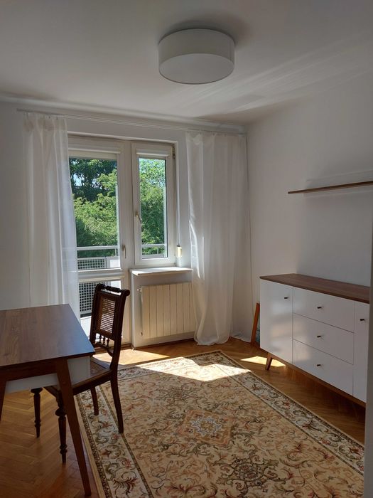 4 pokojowe mieszkanie na Starym Mokotowie