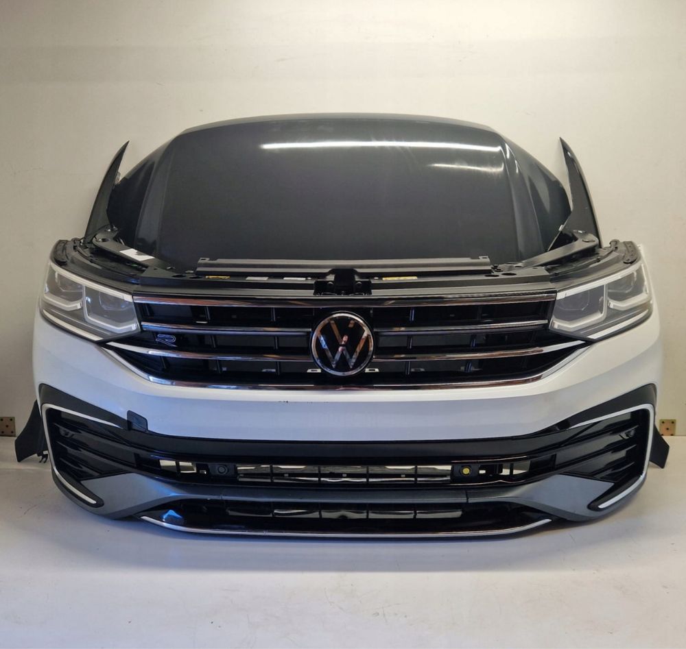 Передній бампер volkswagen touareg оригінал