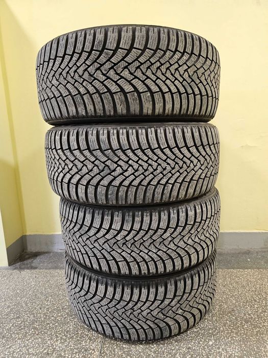 Opony zimowe 4x 225/45R17 Falken Eurowinter HS01 z rantem ochraniajacy