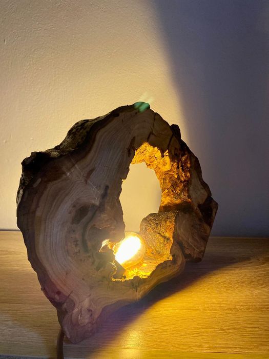 Candeeiro de mesa rustico