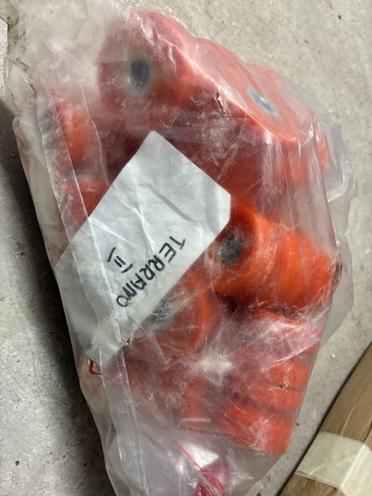 Kit casquilhos completo Poliuretano Terrano 2